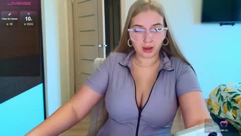 Alice online show from October 29, 2025, 8:49 am