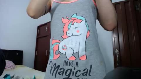 Snapshot of doble_delicia chatting on October 23, 2025, 4:39 pm doble_delicia online show from October 23, 2025, 4:39 pm