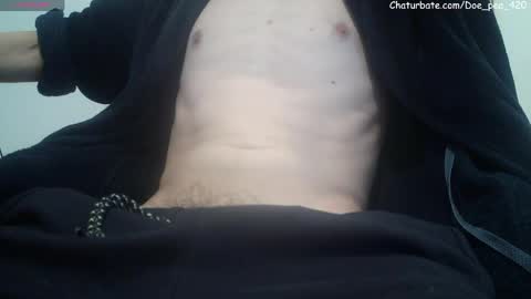 Snapshot of doe_pea_420 chatting on May 17, 2026, 1:40 pm Jacques online show from May 17, 2026, 1:40 pm