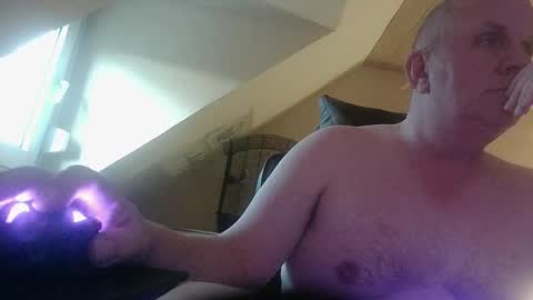 doggy2629 online show from November 17, 2025, 3:40 pm