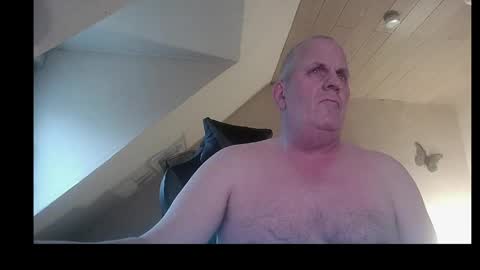 Snapshot of doggy2629 chatting on April 2, 2026, 4:59 pm doggy2629 online show from April 2, 2026, 4:59 pm