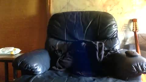 dogstarmanitee online show from April 7, 2026, 1:17 am