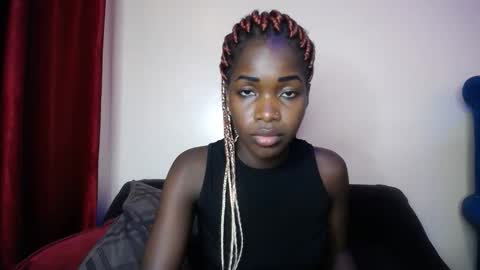Lina online show from September 8, 2025, 6:18 pm