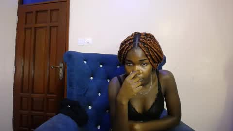 Lina online show from September 10, 2025, 7:03 pm