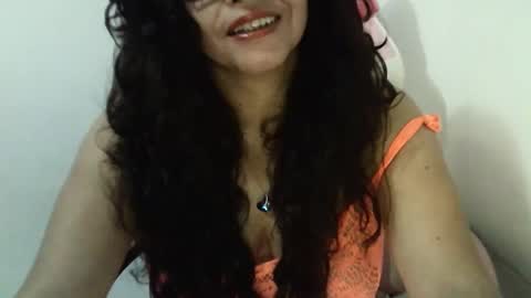 doll78latin online show from November 21, 2025, 12:04 pm