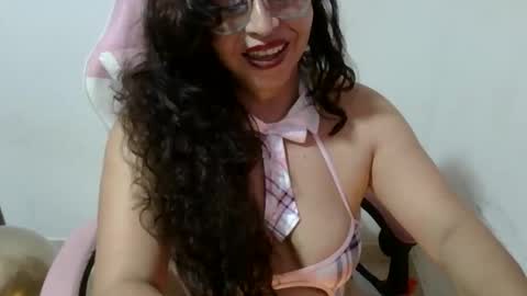 Snapshot of doll78latin chatting on April 23, 2026, 2:41 pm doll78latin online show from April 23, 2026, 2:41 pm