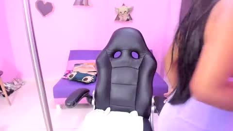 sofia de la torre online show from October 20, 2025, 7:58 pm