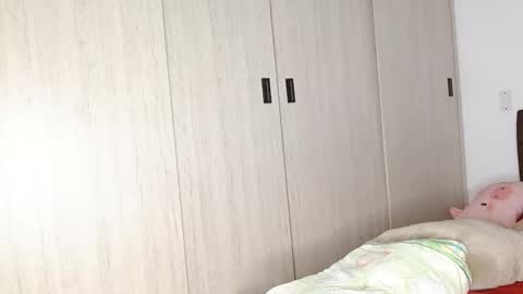 Auro and Santiago online show from February 20, 2025, 3:12 am