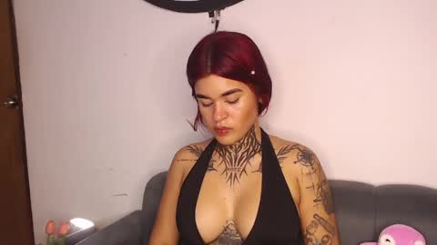 doll_and_thebrown online show from May 6, 2026, 1:36 am