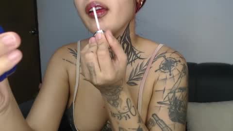 doll_and_thebrown online show from May 12, 2026, 3:36 am
