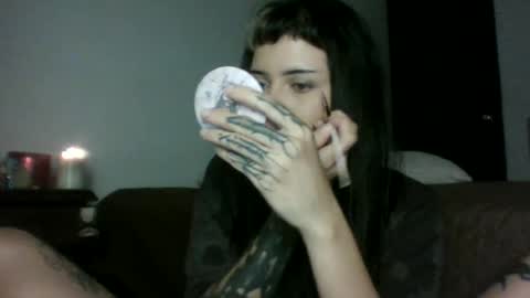 doll_dollys_ online show from June 17, 2026, 12:46 am