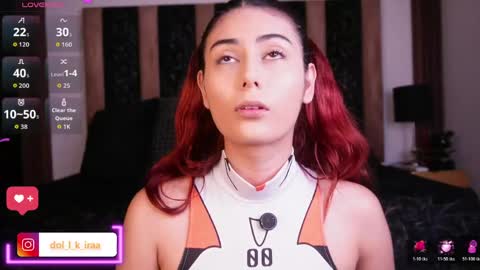 doll_kira_ online show from April 11, 2026, 2:21 pm