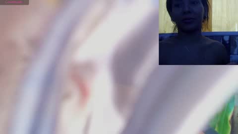 doll_lorenn26 online show from May 25, 2026, 6:25 pm
