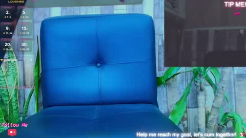 doll_lorenn26 online show from July 29, 2026, 11:58 pm
