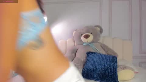 doll_meyleer22 online show from October 20, 2025, 11:32 am