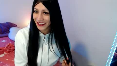 Catherine XXX online show from April 22, 2026, 3:20 am