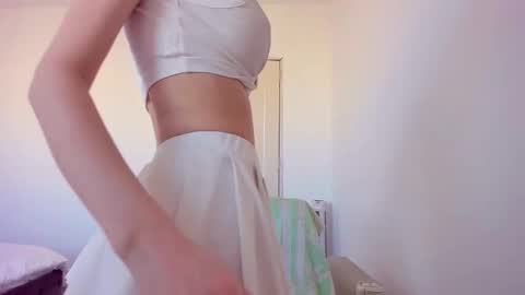 Snapshot of dollcedolly chatting on February 23, 2026, 10:12 am Eva online show from February 23, 2026, 10:12 am