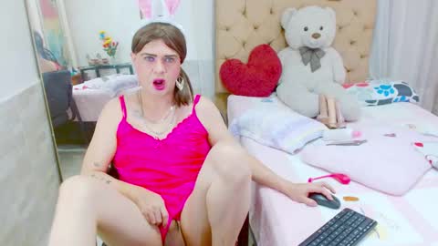 Snapshot of dolldirtyxxx1 chatting on January 12, 2026, 5:01 am ilona online show from January 12, 2026, 5:01 am