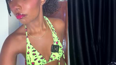 Doll online show from November 1, 2025, 7:49 pm