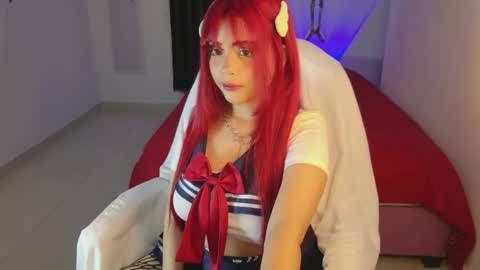 Snapshot of dolliestgirl__ chatting on October 22, 2025, 10:20 pm Emillie online show from October 22, 2025, 10:20 pm