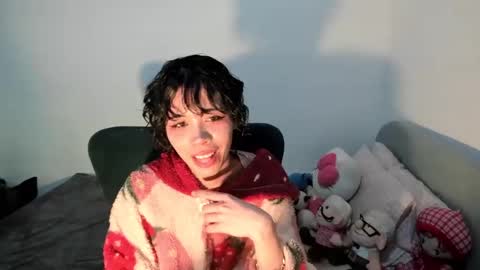 mina online show from September 9, 2025, 2:00 am