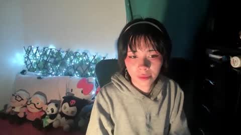 mina online show from September 24, 2025, 2:15 am