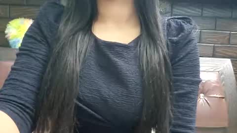 Snapshot of dollmeenu chatting on January 11, 2026, 9:03 am dollmeenu online show from January 11, 2026, 9:03 am