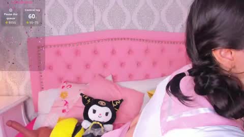 dolly_kitter online show from June 9, 2026, 12:17 pm