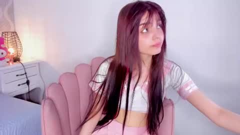 dolly_kitter online show from August 2, 2026, 11:41 am