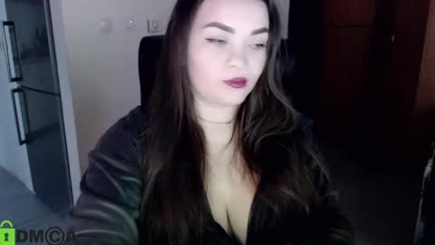 Snapshot of dolly_sun chatting on December 23, 2024, 9:05 am ILONA online show from December 23, 2024, 9:05 am