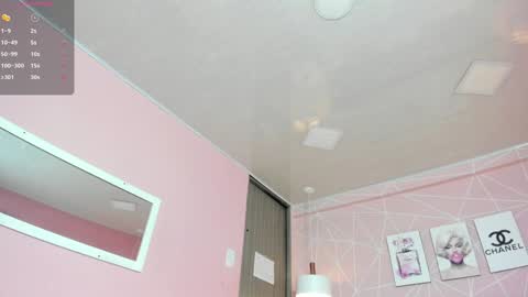 Snapshot of dolly_zoe chatting on January 29, 2025, 10:53 pm Call me Zoe online show from January 29, 2025, 10:53 pm