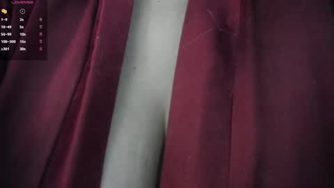 Snapshot of dolly_zoe chatting on October 13, 2025, 10:54 pm Call me Zoe  online show from October 13, 2025, 10:54 pm