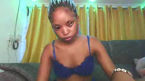 kadolly online show from May 17, 2026, 2:46 pm