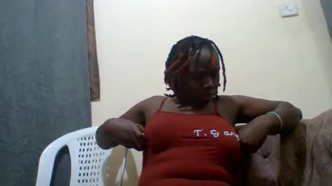 dollyvee online show from November 8, 2025, 6:18 pm