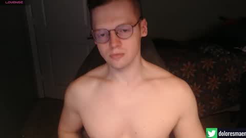 doloresman online show from September 30, 2025, 4:50 am