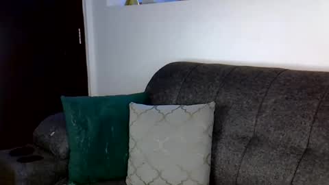 dolsexy online show from May 27, 2026, 1:57 am