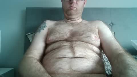 dom91070 online show from September 25, 2025, 9:35 am