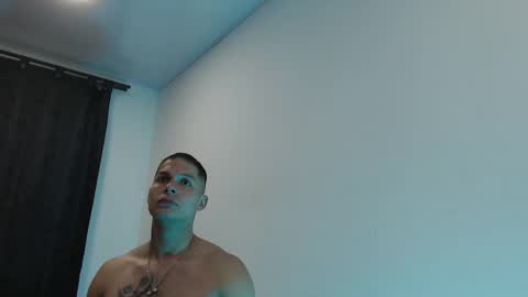 Domimick Crawford online show from December 29, 2024, 10:36 pm