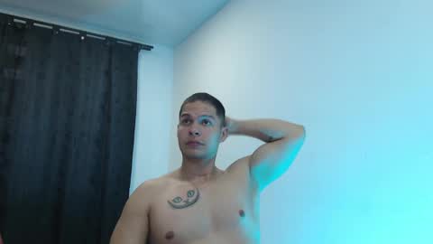 Domimick Crawford online show from February 10, 2025, 10:09 pm