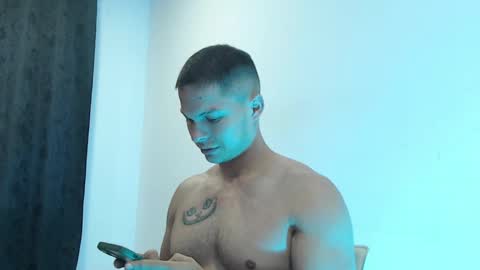 Domimick Crawford online show from February 25, 2025, 11:11 pm