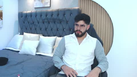 Snapshot of domboy_ chatting on May 12, 2026, 9:56 pm domboy online show from May 12, 2026, 9:56 pm