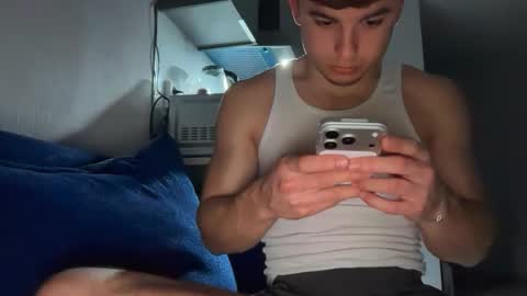 Snapshot of domd3 chatting on February 20, 2026, 7:14 pm Dom online show from February 20, 2026, 7:14 pm