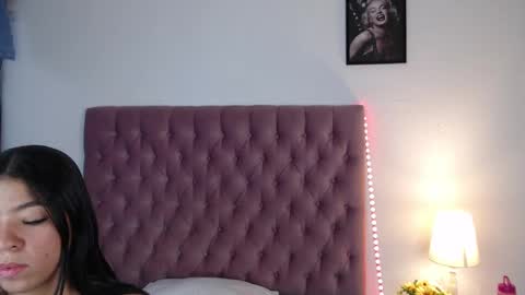 Snapshot of domenica_west chatting on January 25, 2025, 8:42 pm domenica online show from January 25, 2025, 8:42 pm