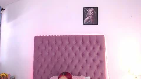 Snapshot of domenica_west chatting on February 2, 2025, 6:20 pm domenica online show from February 2, 2025, 6:20 pm