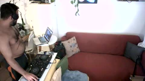 all fetishes online show from September 29, 2025, 11:53 pm