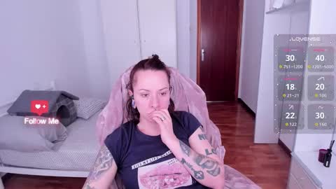 Snapshot of domina_deivis chatting on October 2, 2025, 8:21 am I WILL BE BACK ON WEDNESDAY DECEMBER 4 0100AM COLOMBIA TIME    online show from October 2, 2025, 8:21 am