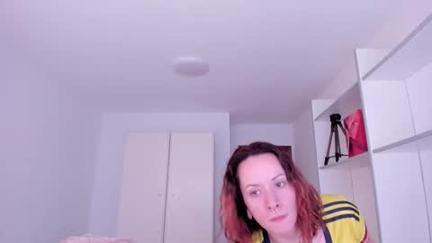 Snapshot of domina_deivis chatting on October 8, 2025, 8:01 am I WILL BE BACK ON WEDNESDAY DECEMBER 4 0100AM COLOMBIA TIME    online show from October 8, 2025, 8:01 am