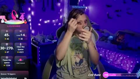 Snapshot of dominantman18064 chatting on September 22, 2025, 11:18 pm Bigbearnbunnyboy online show from September 22, 2025, 11:18 pm