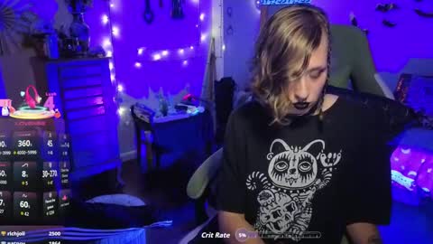 Snapshot of dominantman18064 chatting on October 18, 2025, 9:26 pm Bigbearnbunnyboy online show from October 18, 2025, 9:26 pm