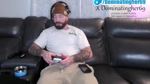 Snapshot of dominatingher69 chatting on January 23, 2025, 2:39 pm dominatingher69 online show from January 23, 2025, 2:39 pm